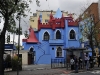 dsc 8407.jpg Chateau bleu et rouge avenue Leon Merra à Quito
