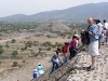 epv 0092.jpg  Roland sur la pyramide du Soleil à Teotihuacan, Mexique