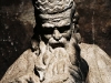 dsc 6806.jpg Statue dans la cave de Tokaj & Co à Slovenské Nové Mesto en Slovaquie